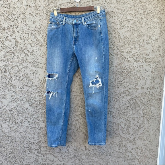 CHEAP MONDAY Common Editor Distressed Boyfriend Jean - Picture 2 of 15